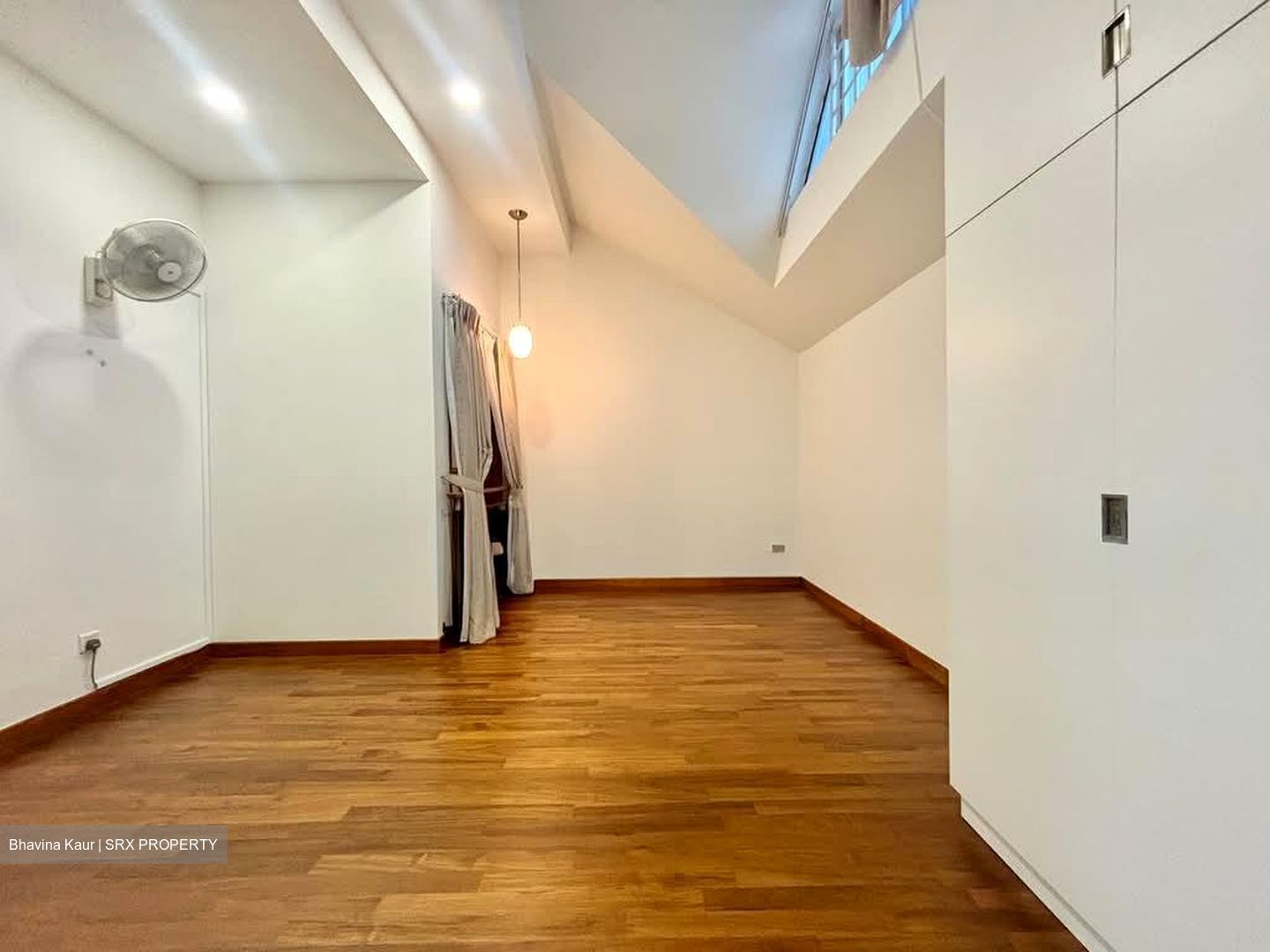 Chancery Hill Road (D11), Terrace #596560661